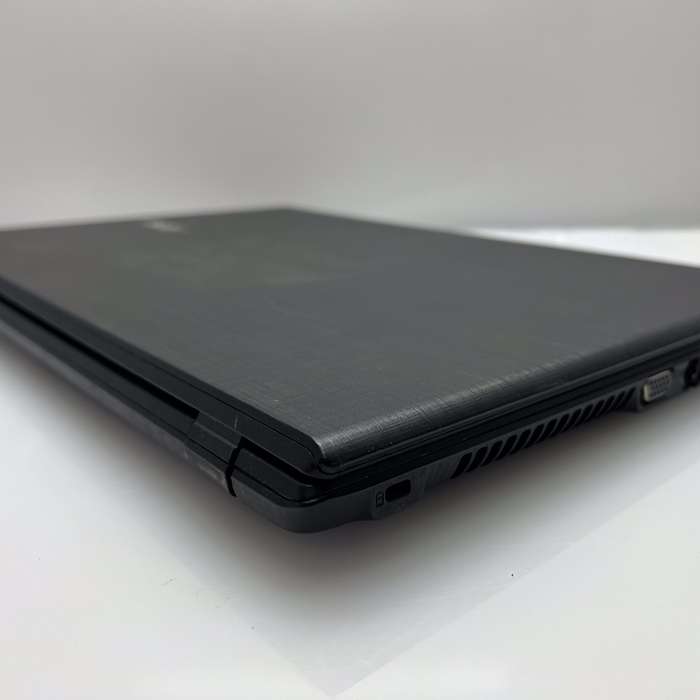 Acer Extensa 2511 8GB RAM 2656GB SSD Black - Hinge damage | Faulty Battery