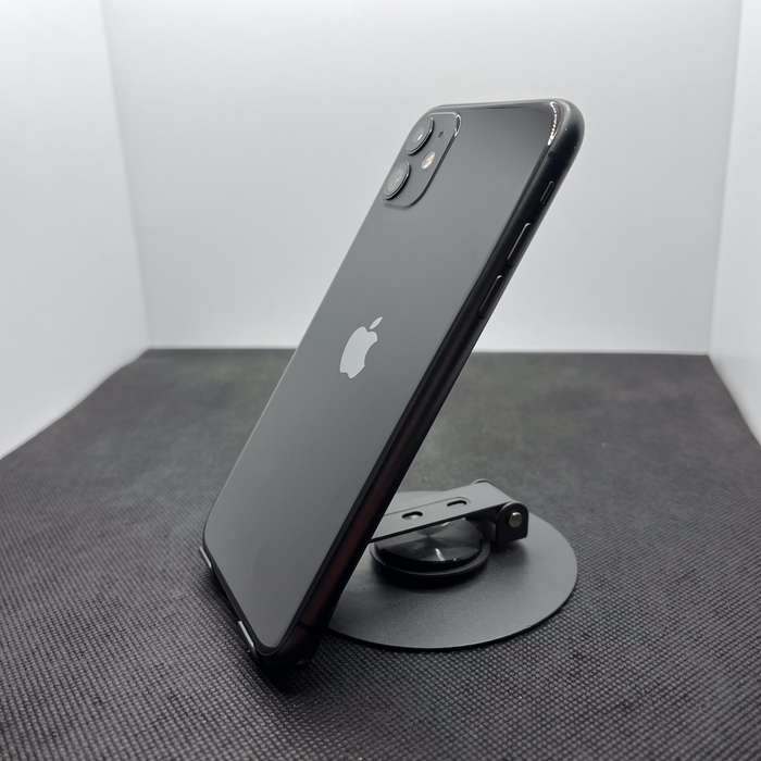 Apple iPhone 11 64GB Black (6 Month Warranty)