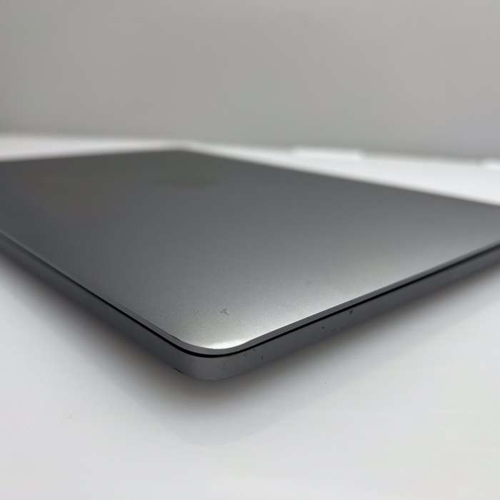 Apple MacBook Pro "Core i5" 13-Inch (Mid 2017) 8GB RAM 256GB - Bright Spots