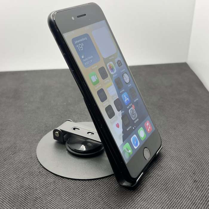 Apple iPhone SE 2020 64GB Black  No Home Button | No Touch ID
