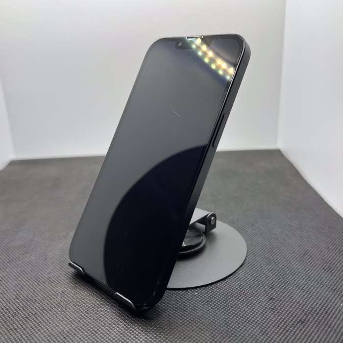 Apple iPhone 13 128GB Midnight (6 Month Warranty)