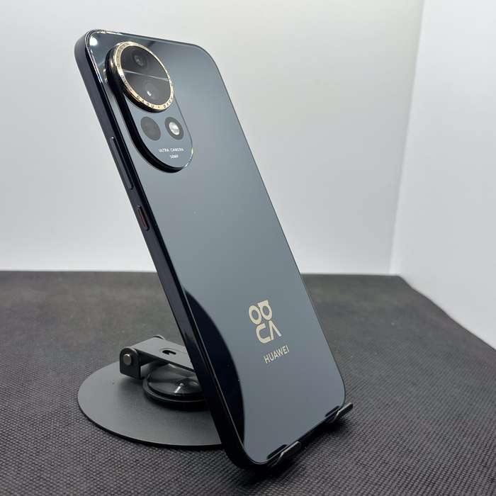 Huawei Nova 13 256GB Dual Sim Black (10 Year Warranty)  Mint Condition
