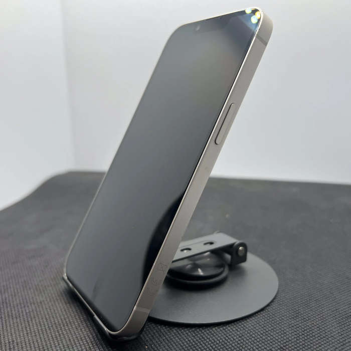Apple iPhone 13 128GB Starlight (6 Month Warranty)
