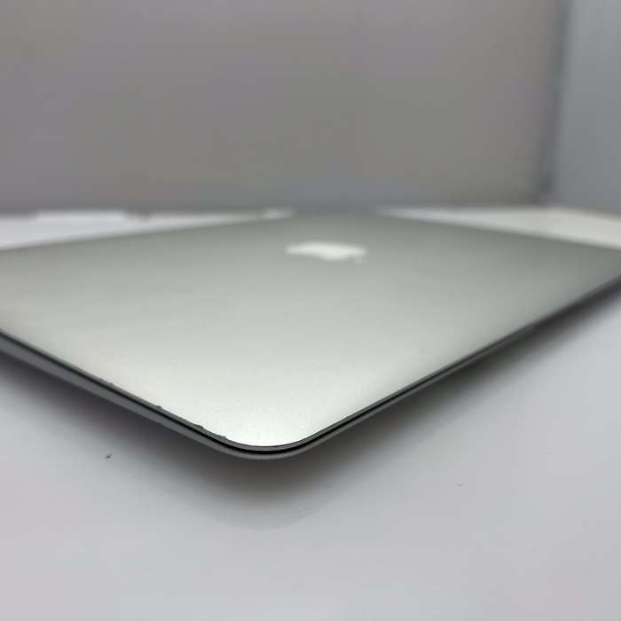 Apple MacBook Air "Core i5" 13-Inch (Early 2013) 8GB RAM 128GB SSD Silver - Bright Spots