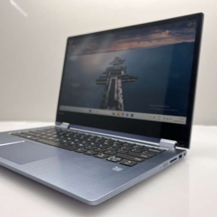 Lenovo Yoga 530-14IKB "Core i7" 16GB RAM 512GB SSD Blue - Damaged Casing