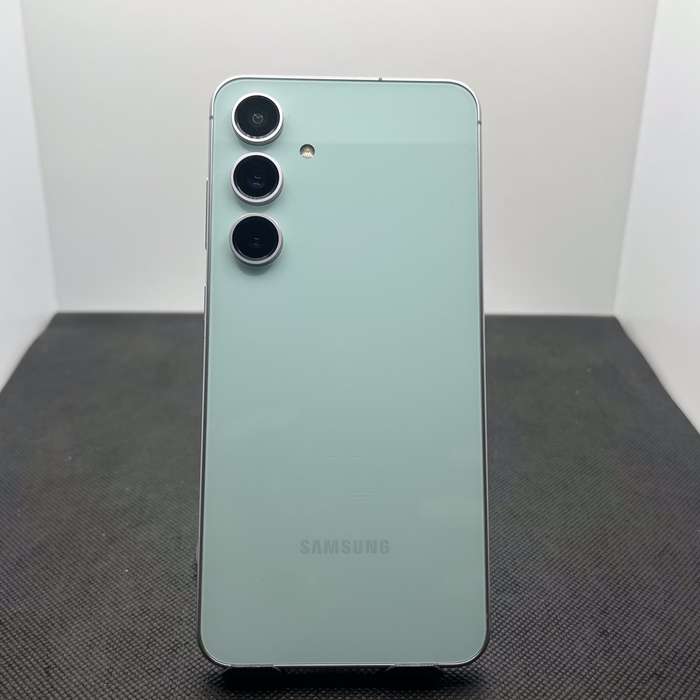 Samsung Galaxy S24 FE 256GB Mint Green (12 Month Warranty)