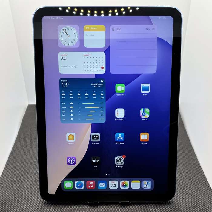iPad 10.9-Inch 10th Gen 64GB (Wifi only) Blue (6 Month Warranty)