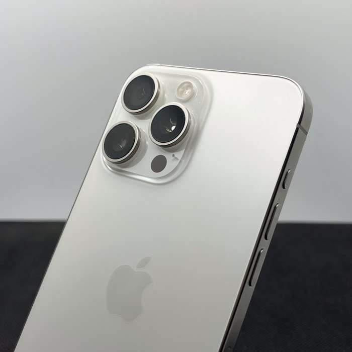 Apple iPhone 15 Pro Max 256GB White Titanium (12 Month Warranty)