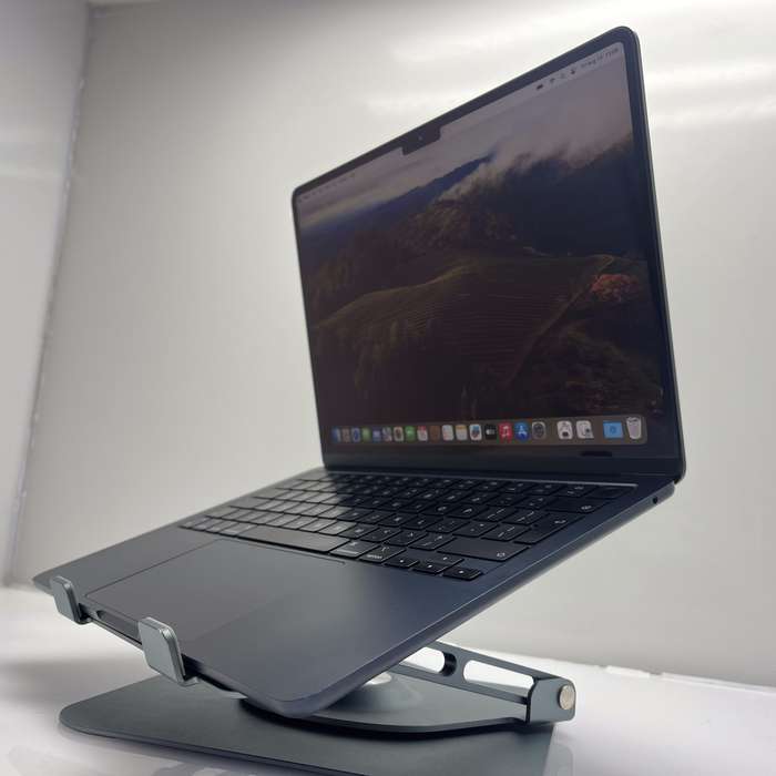 MacBook Air M2 8CPU/8GPU (2022) 13-Inch 8GB RAM 256GB SSD Midnight (12 Month Warranty)