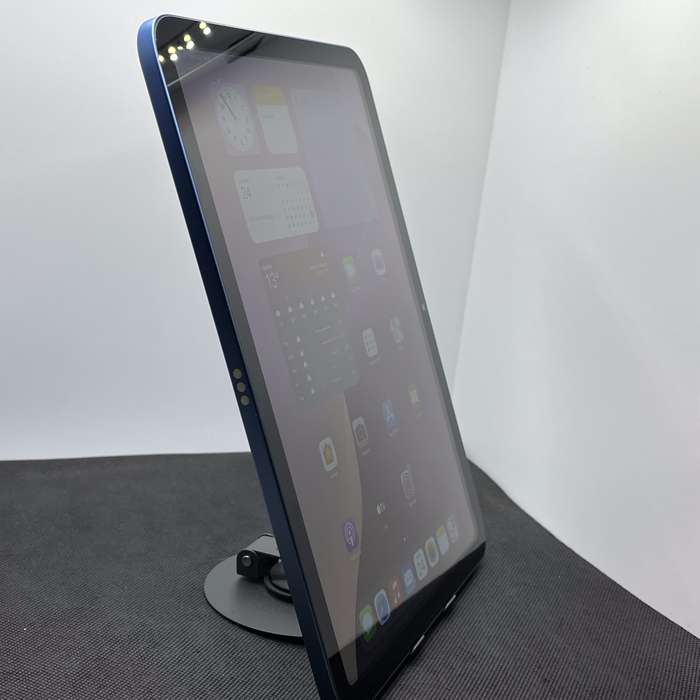 iPad 10.9-Inch 10th Gen 64GB (Wifi only) Blue (6 Month Warranty)