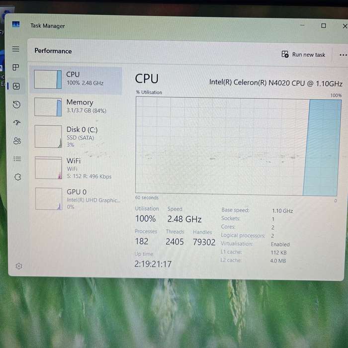 Lenovo IdeaPad 3 15IGL05 "Celeron" 4GB RAM 1TB (SATA) SSD Silver - Cracked Casing