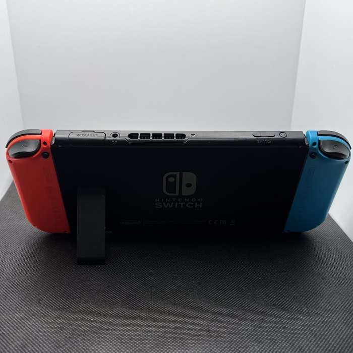 Nintendo Switch 32GB + 32GB SD Card + Carry Case Black (3 Month Warranty)