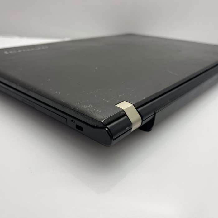 Lenovo E50-70 4GB RAM 320GB HDD Black - Damaged Hinge | Bright Spots | Faulty Battery