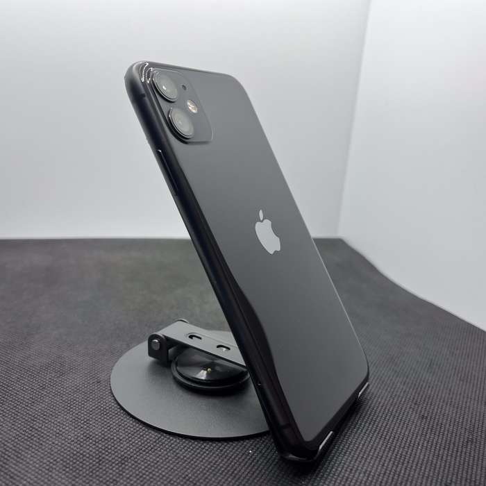 Apple iPhone 11 64GB Black (6 Month Warranty)