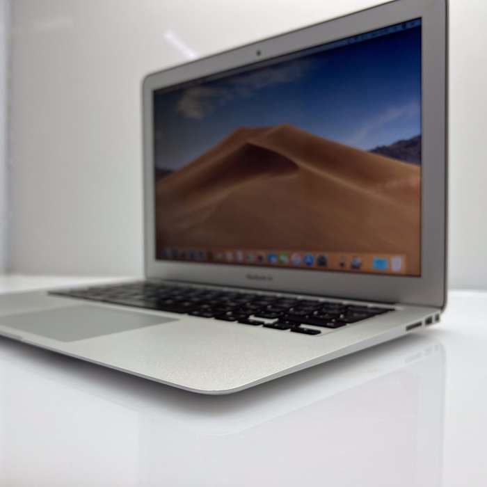 Apple MacBook Air "Core i5" 13-Inch (2017) 8GB RAM 128GB SSD Silver - Bright Spots