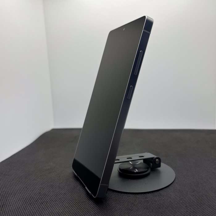 Samsung Galaxy S25 Ultra 256GB Dual Sim SilverBlue (10 Year Warranty)  Mint Condition + Screen...