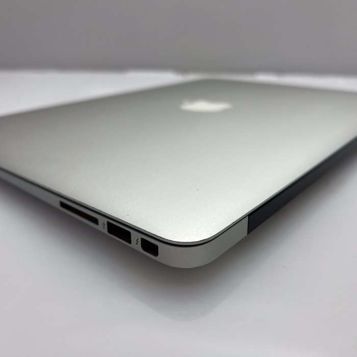 Apple MacBook Air "Core i5" 13-Inch (Early 2013) 8GB RAM 128GB SSD Silver - Bright Spots