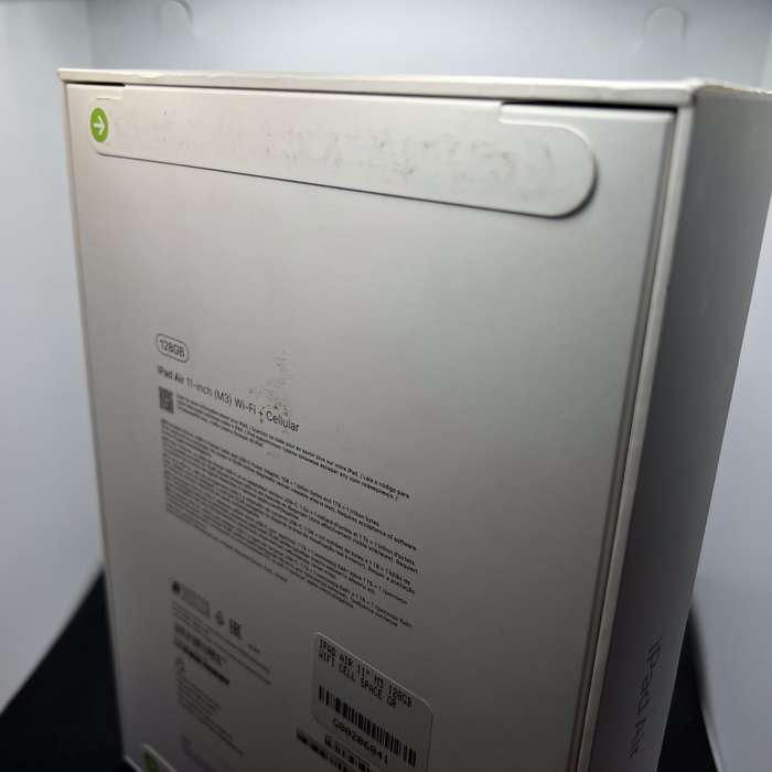 Apple iPad Air 11 (M3, 7th Gen) 128GB (Wifi/Cell) Space Grey 