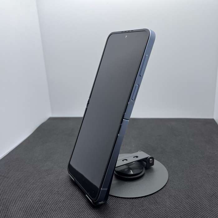 Samsung Galaxy Z Flip 6 256GB Blue (6 Month Warranty) - Mint Condition