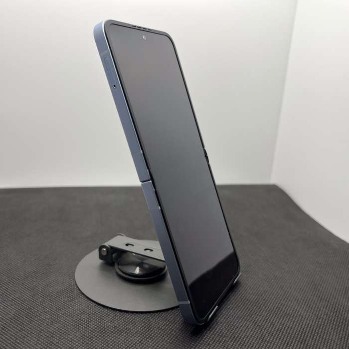 Samsung Galaxy Z Flip 6 256GB Blue (6 Month Warranty) - Mint Condition