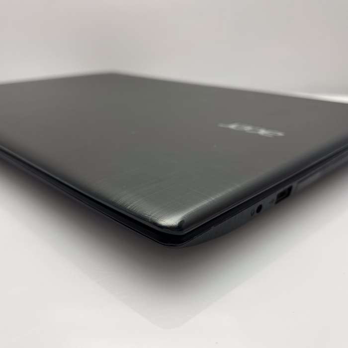 Acer Aspire E5-577 (N16Q2) "Core i5" 16GB RAM 512GB SSD NVME And 2TB HDD Black