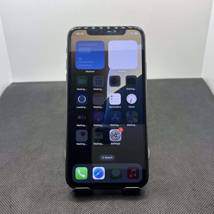Apple iPhone Xs 256GB Black (3 Month Warranty)