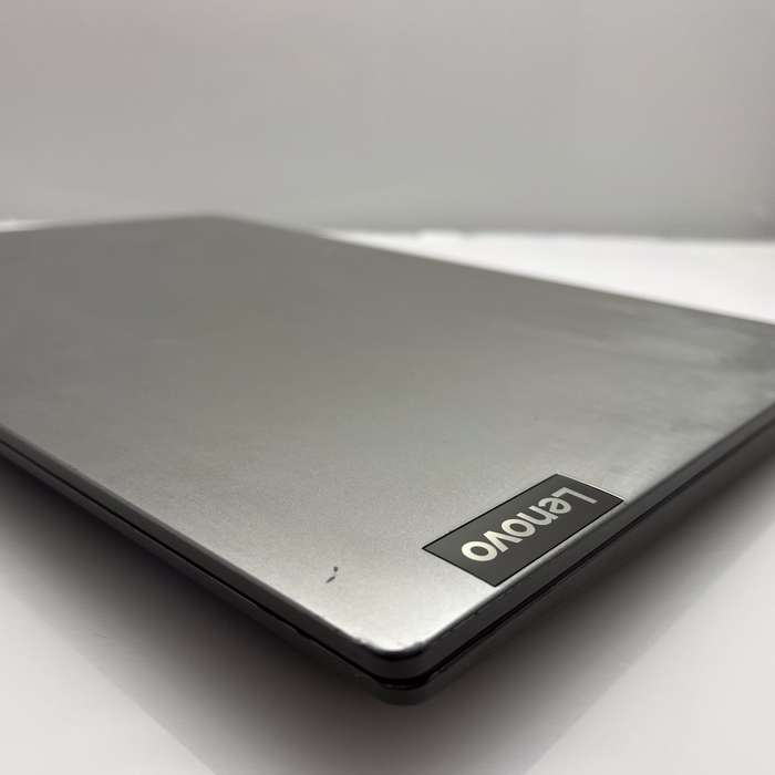 Lenovo IdeaPad S145-15IKB "Core i3" 8GB 1TB HDD Silver (3 Month Warranty)