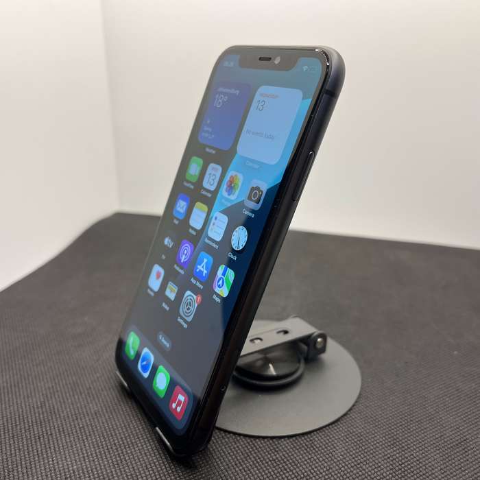 Apple iPhone 11 64GB Black (6 Month Warranty)