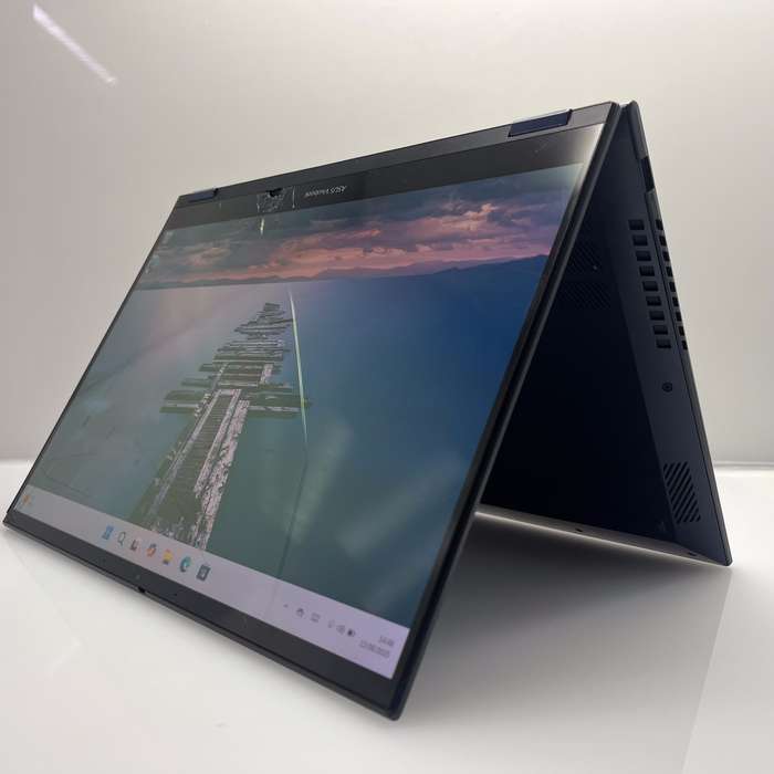 Asus VivoBook S 14 Flip TN3402 16GB RAM 1TB SSD Black - Cracked Screen