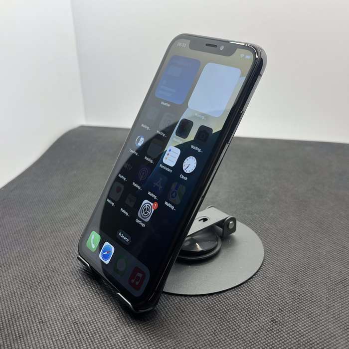 Apple iPhone Xs 256GB Black (3 Month Warranty)