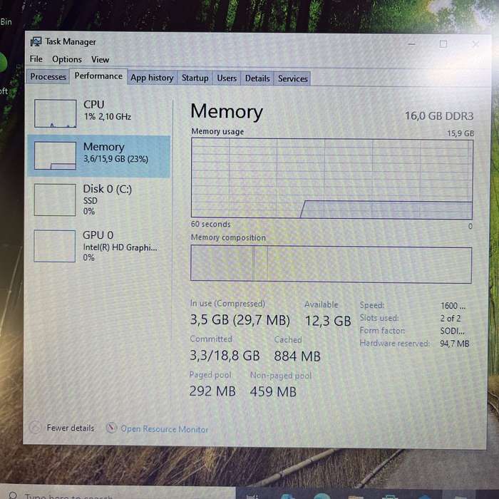 Dell Latitude E7240 "Core i7"  16GB RAM 256GB SSD (SATA) Silver - Faulty Battery | Damaged Power ...