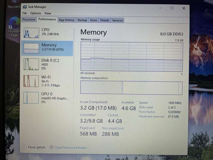 HP 15-BS100NI "Core i3" 8GB RAM 1TB HDD Black - Screen Damage