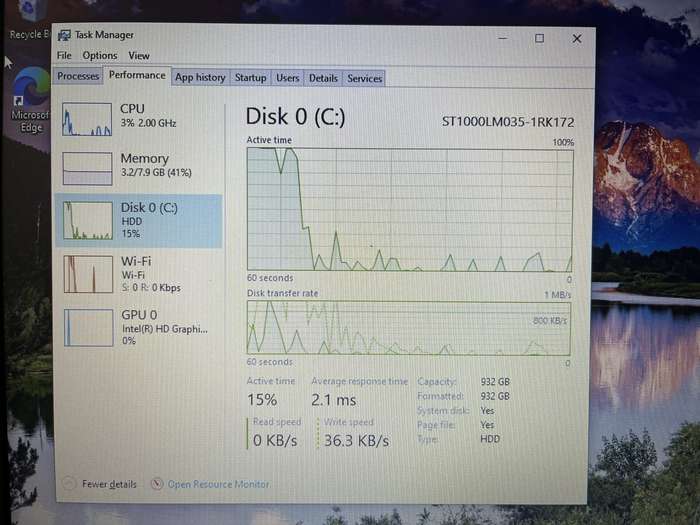 HP 15-BS100NI "Core i3" 8GB RAM 1TB HDD Black - Screen Damage