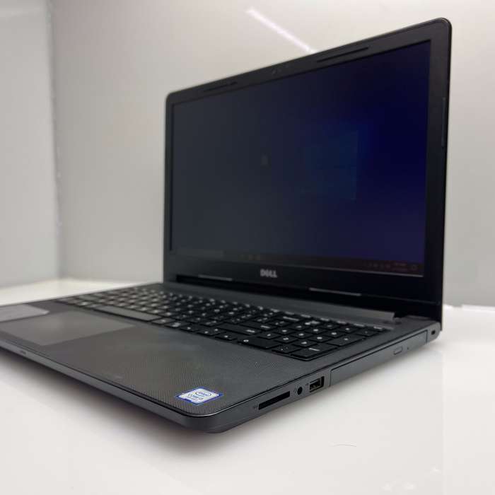 Dell Inspiron 15 "Core i3" 8GB RAM 256GB SSD Black (3 Month Warranty)