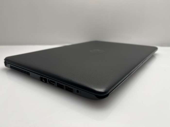 HP 15-BS100NI "Core i3" 8GB RAM 1TB HDD Black - Screen Damage