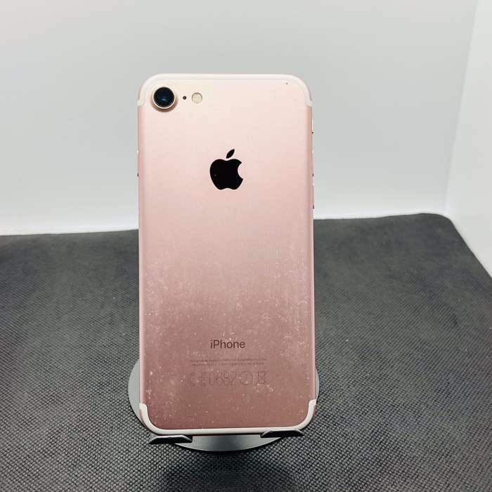 Apple iPhone 7 32GB Rose Gold - Minor Yellowing