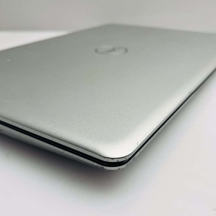 Dell Inspiron 15 5000 8th Gen "Core i7" 1.80GHz 32GB RAM and 512GB SSD Grey - Faulty Battery