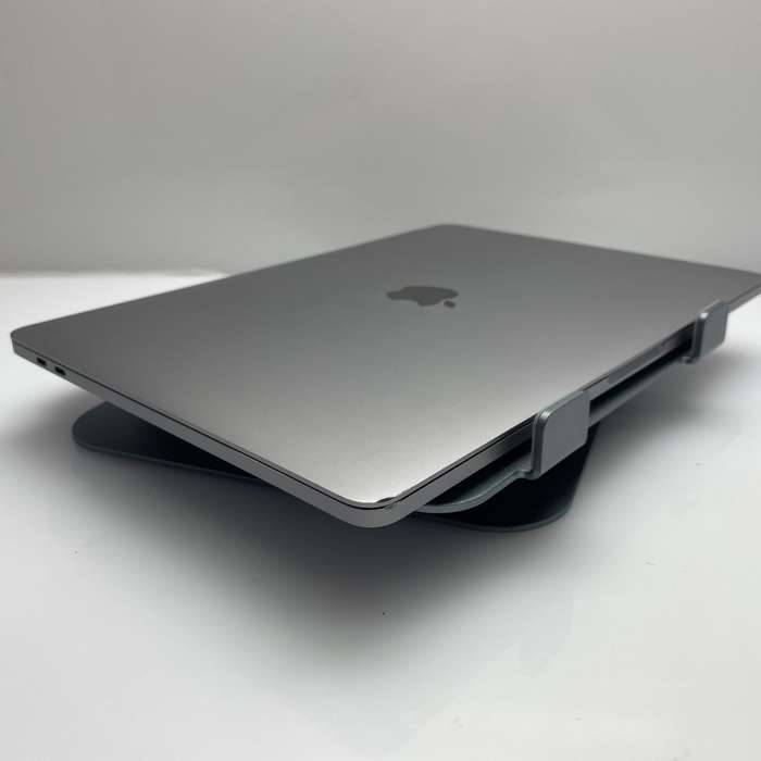 Apple MacBook Pro "Core i5" 13-inch 2,3GHz 32GB RAM (TouchBar 2020) 512GB Space Gray (12 Month Wa...