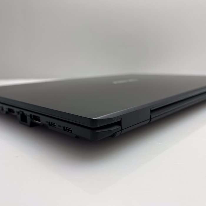 Asus B1502CG "Core i3" 8GB RAM 256GB SSD Black - Dead Pixels