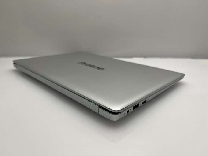 Proline V146GNS "Celeron" 8GB RAM 256GB SSD Silver (3 Month Warranty)