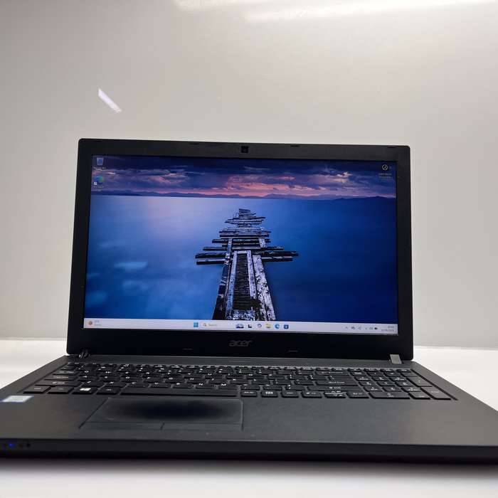 Acer TravelMate P2510 "Core i5" 8GB RAM 256GB SSD Black - Hinge Damage