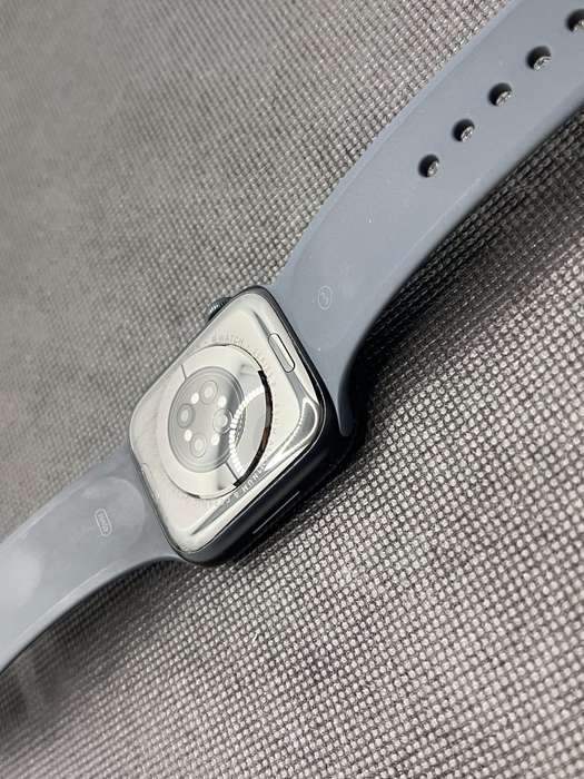Apple Watch Series 8 45mm GPS Only Midnight (6 Month Warranty)