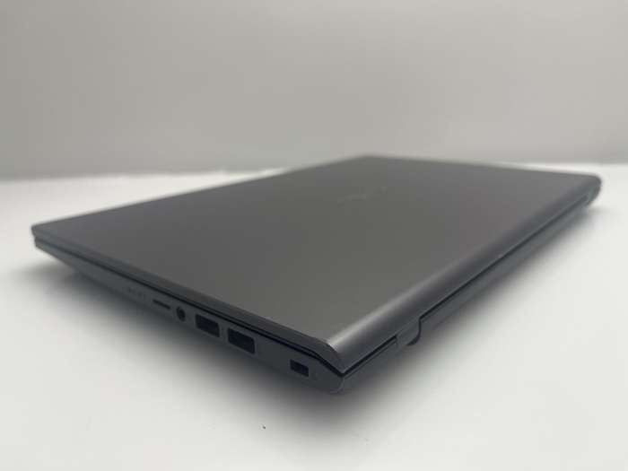 Asus X409F "Core i7" 8GB RAM 256GB SSD Grey - Faulty Battery