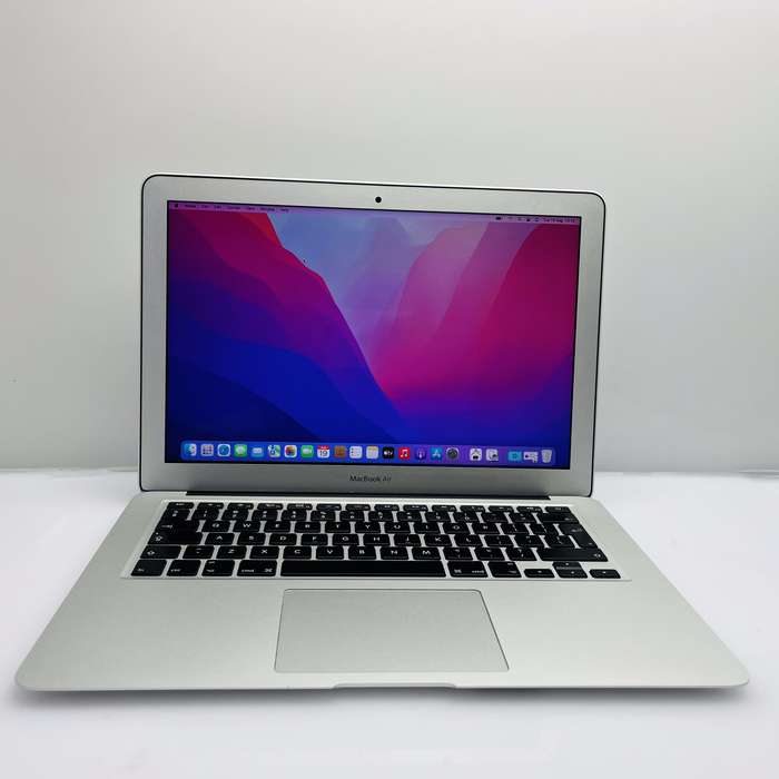 Apple MacBook Air 13-Inch Core i5 1.8GHz (2017) 8GB RAM 256GB SSD Silver (3 Month Warranty)...