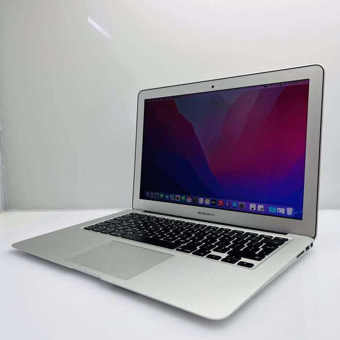 Apple MacBook Air 13-Inch Core i5 1.8GHz (2017) 8GB RAM 256GB SSD Silver (3 Month Warranty)...