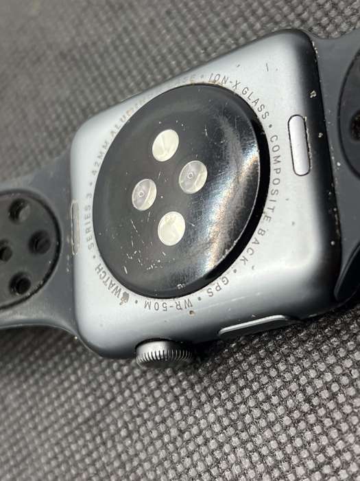 Apple Watch Series 3 42mm GPS Only Space Gray - Minor LCD Burn