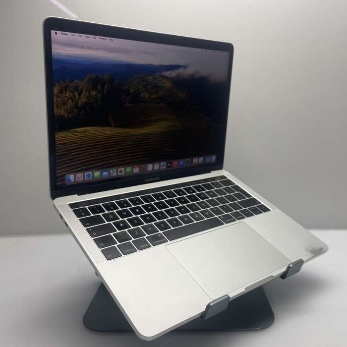 Apple MacBook Pro "Core i5" 13-inch 2.4 GHz (TouchBar/2019) 8GB RAM 512GB SSD Silver - Dead TouchBar