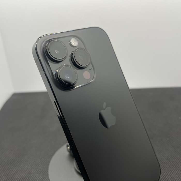 Apple iPhone 14 Pro 256GB Space Black (12 Month Warranty)