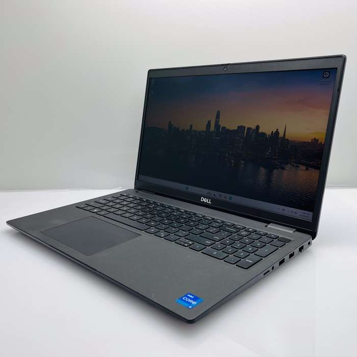 Dell Latitude 3520 11th Gen "Core i5" 8GB RAM 256GB SSD NVMe Black - Camera Doesn't Work