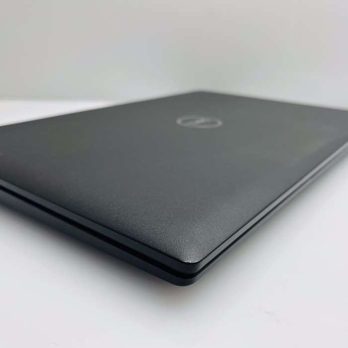Dell Latitude 3520 11th Gen "Core i5" 8GB RAM 256GB SSD NVMe Black - Camera Doesn't Work